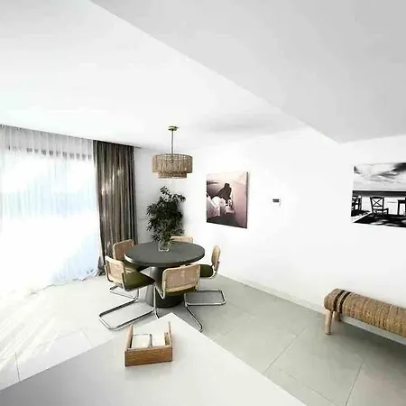 New Modern Apart.in Estepona/3bedrms/gym/sea Views Appartement Estepona