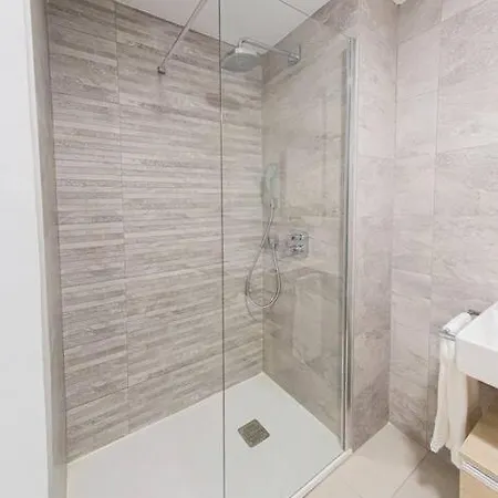 Appartement New Modern Apart.in Estepona/3bedrms/gym/sea Views